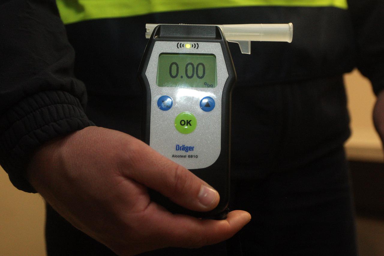Alkotest