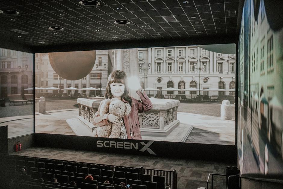 ScreenX