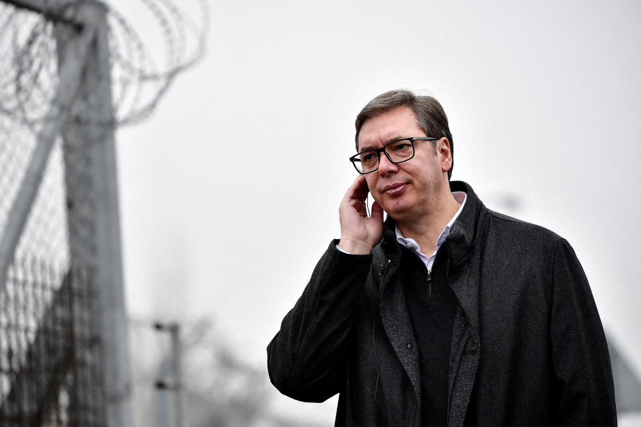 FILE PHOTO: Hungarian, Serbian and Czech leaders meet at Serbia-Hungary border