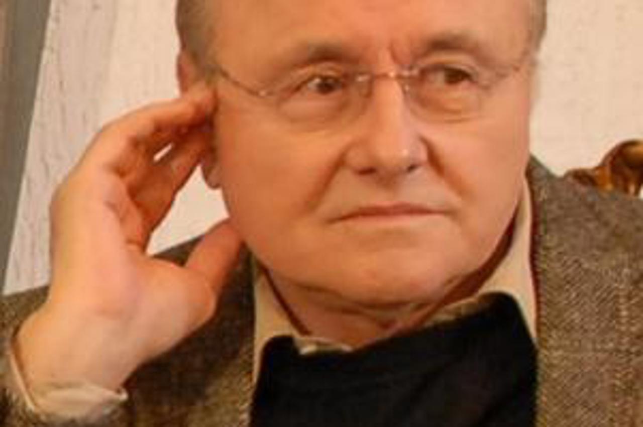 krsto papić,portal