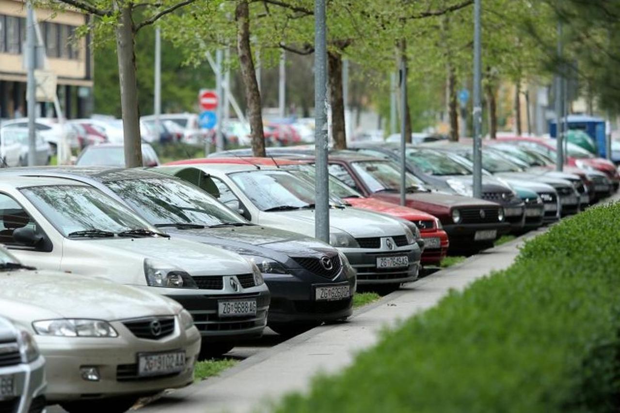 automobili