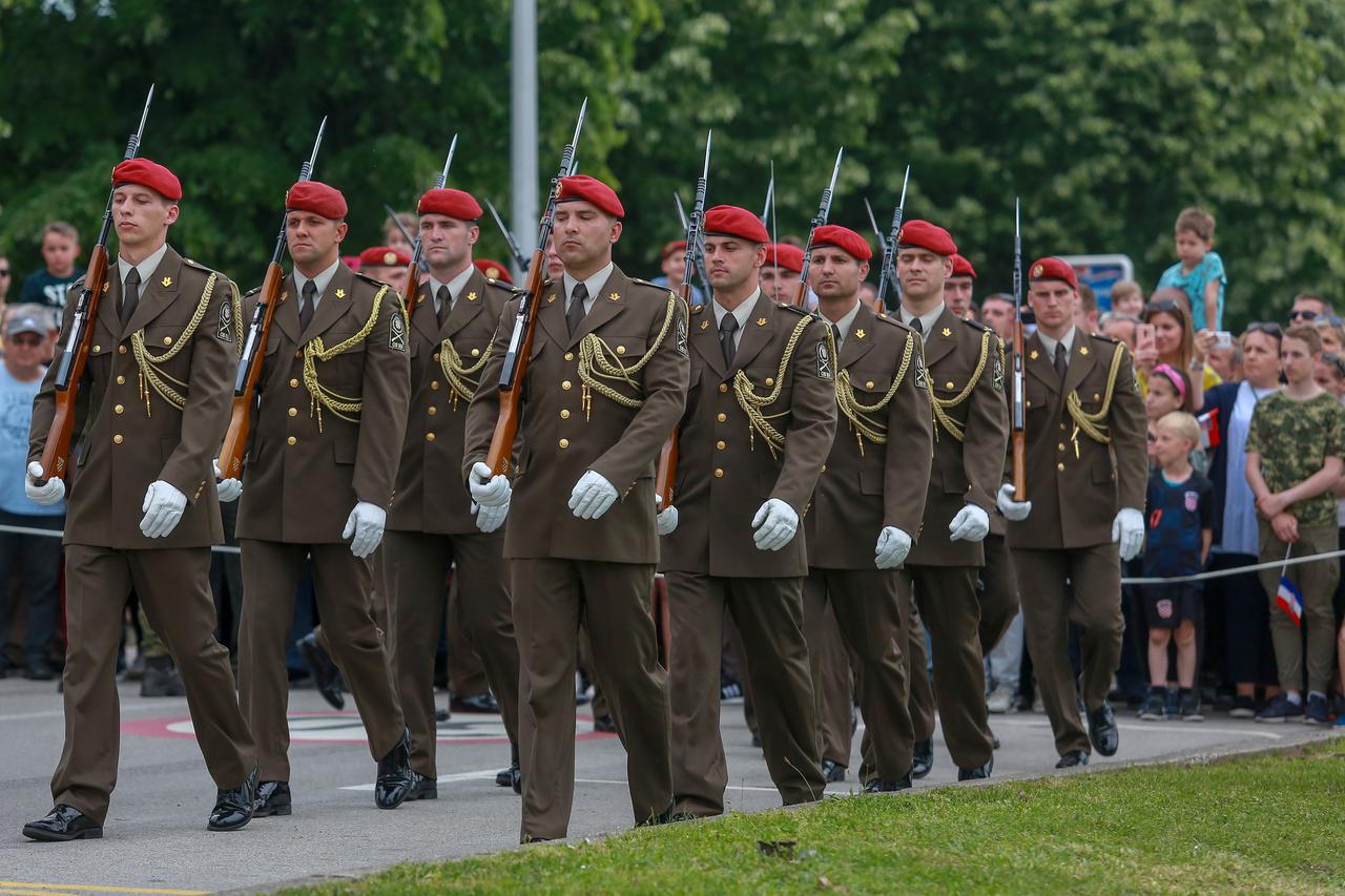 Zagreb: Na Jarunu obilježena 28. obljetnica Hrvatske vojske