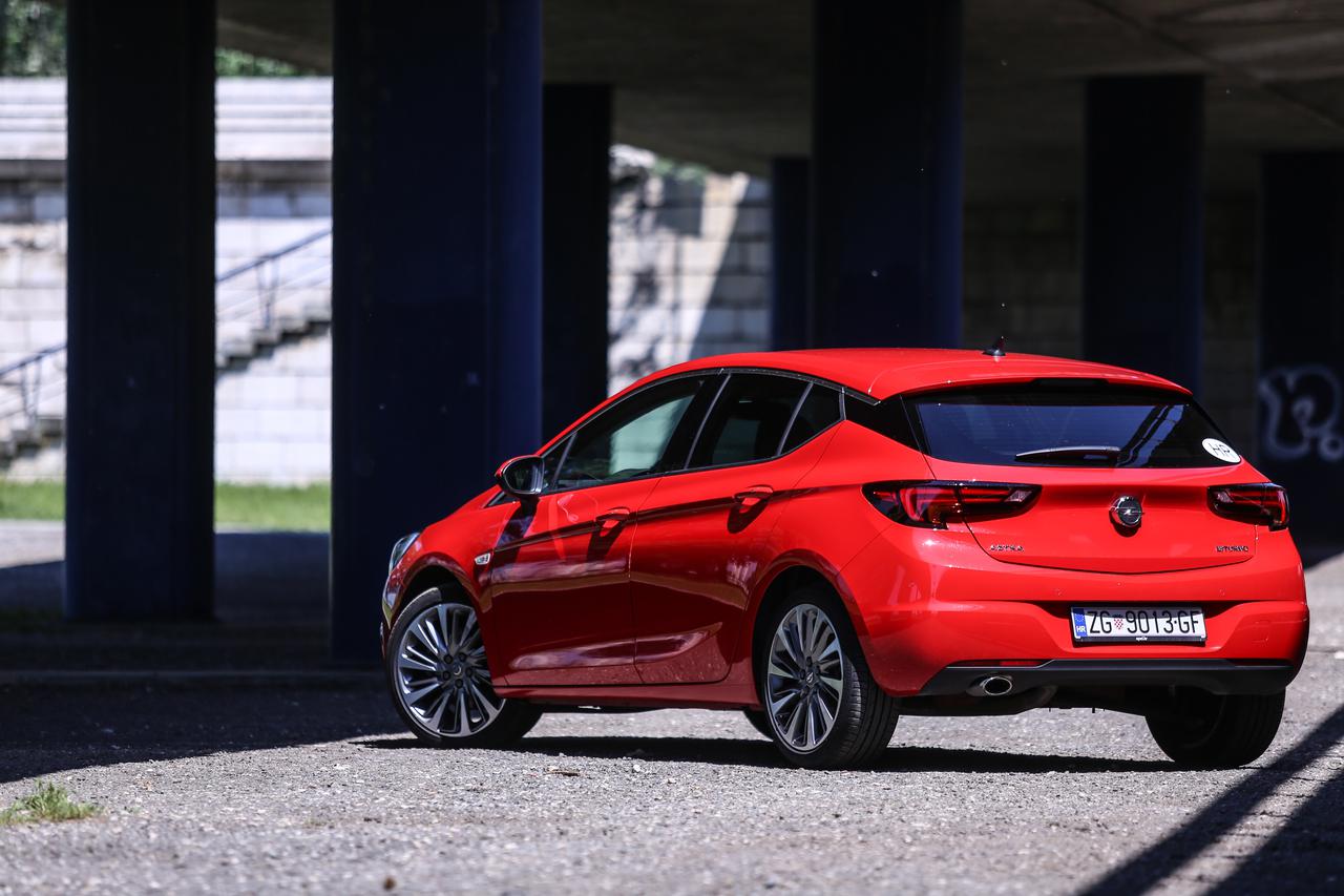 Opel Astra