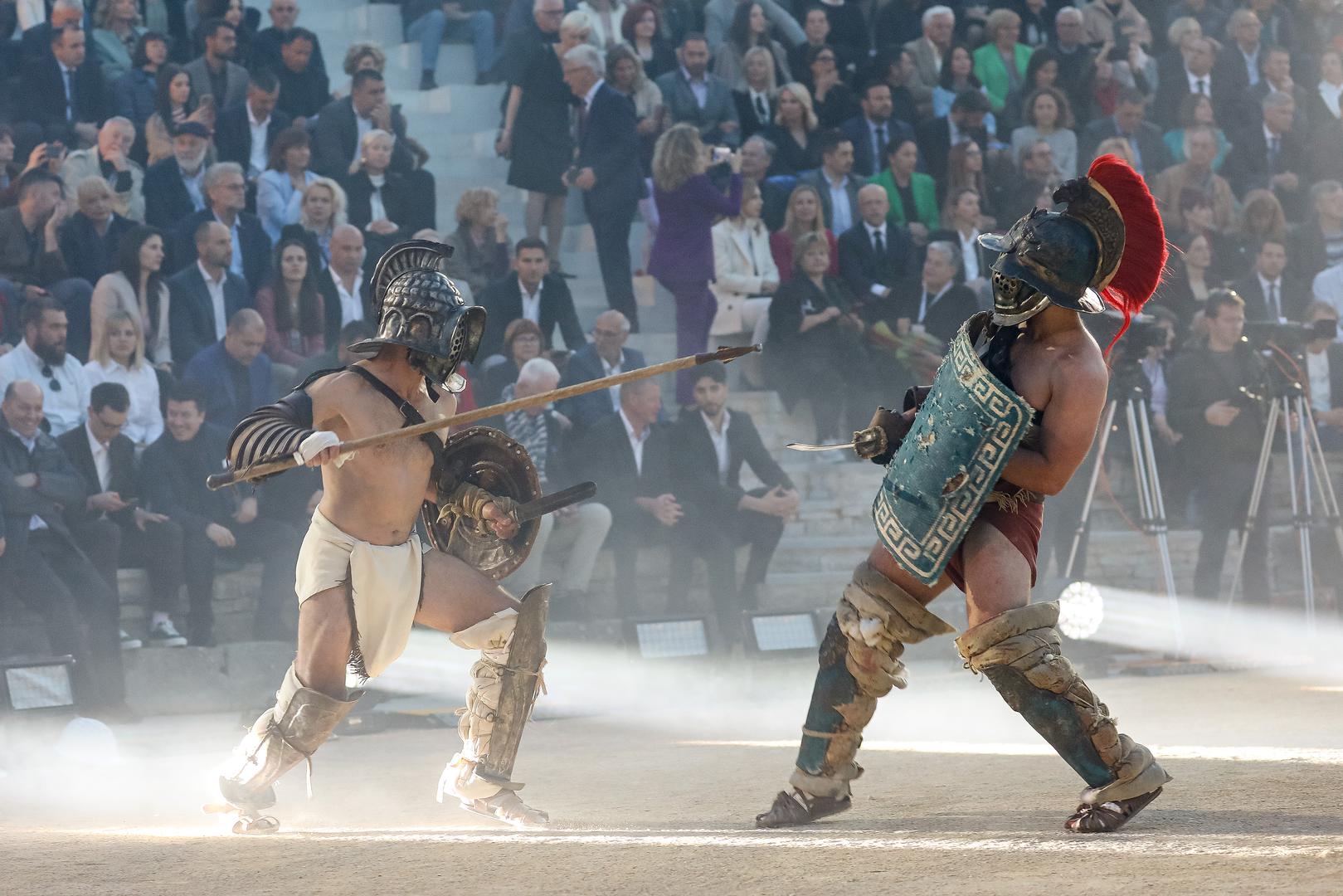 05.05.2023..,Pula -Svečano otvoreno Malo rimsko kazaliste, jedan je to od najvecih projekata u kulturi u posljednjih dvadesetak godina vrijednog vise od tri milijuna eura. Svecanost otvorenja pratio je glazbeno-scenski program u reziji Kresimira Dolencica i Aleksandra Svabica. Riječ je o projektu koji je sufinanciralo Ministarstvo kulture i medija s 1,6 milijuna eura, 1,1 milijuna eura osigurano je kroz fondove Europske unije (SAFU odnosno MRRFEU), dok je ostatak sredstava osigurao Arheoloski muzej Istre. Photo: Srecko Niketic/PIXSELL