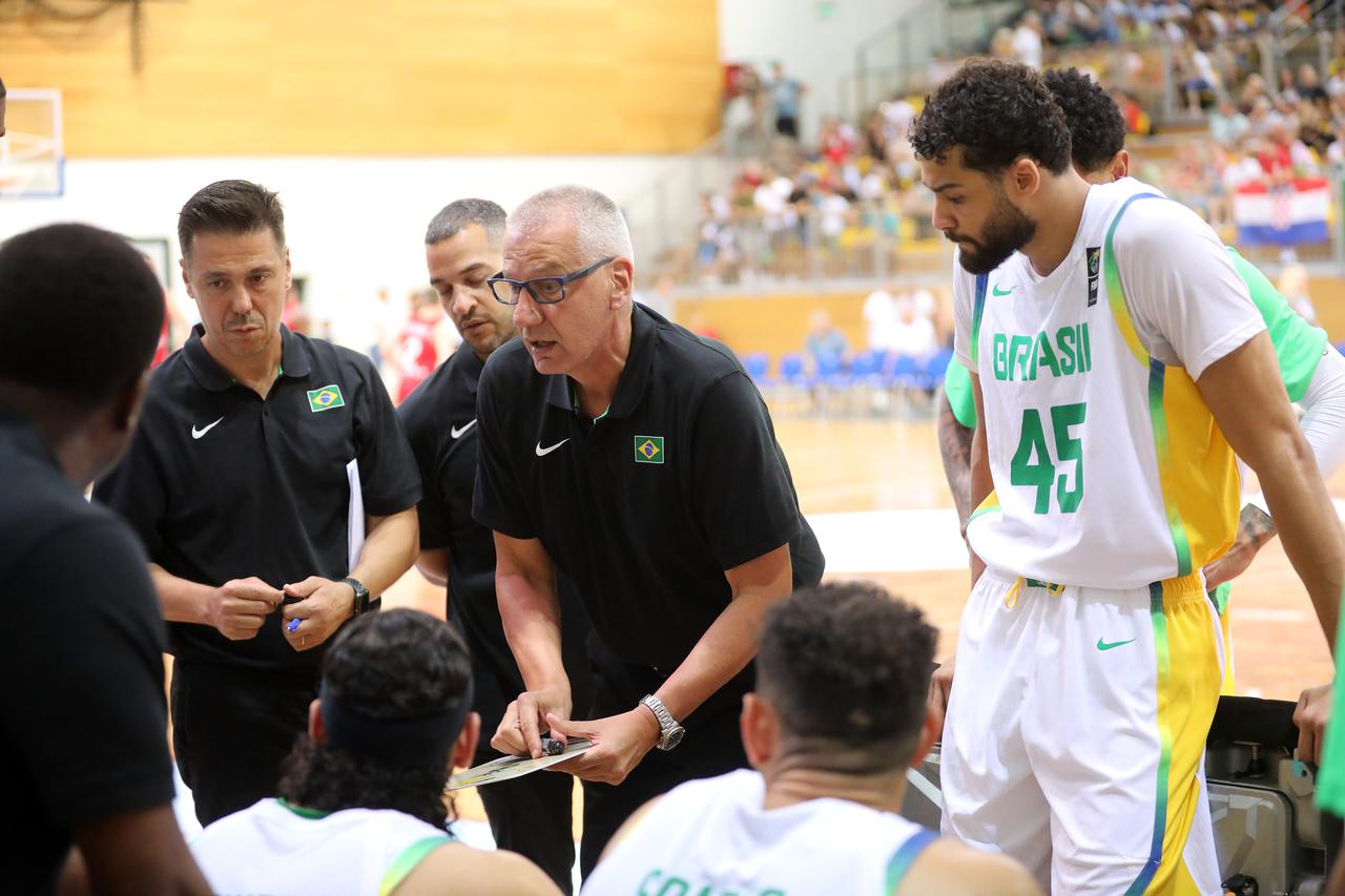 Opatija: Košarkaška utakmica Hrvatska - Brazil