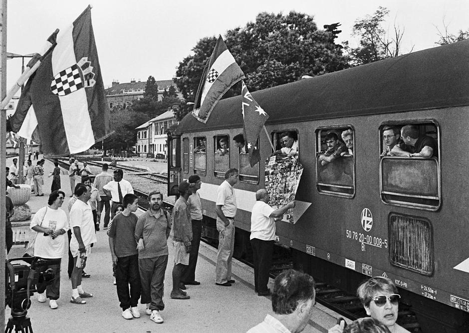 Knin nakon vojno-redarstvene operacije Oluja i oslobođenja grada, 1995.