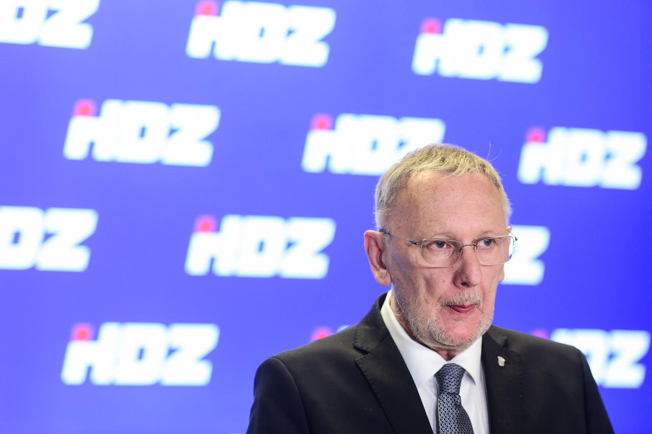 Zagreb: Davor Božinović dao je izjavu za medije nakon sjednice šireg Predsjedništva HDZ-a