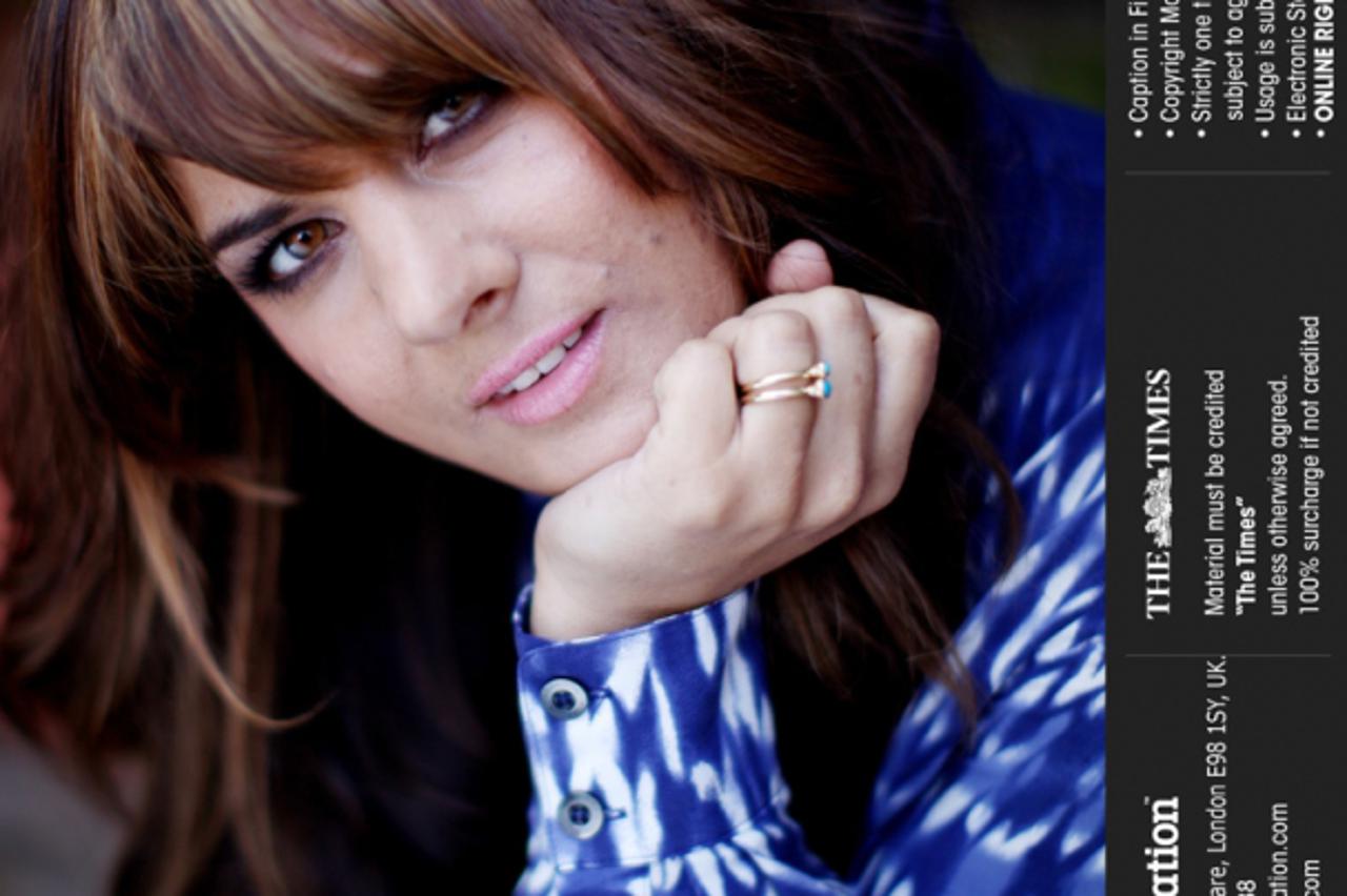 Rumer-Boys-Dont-Cry-Front