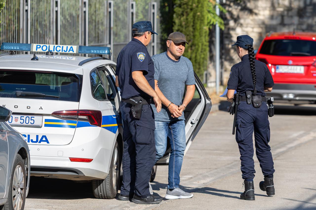 EKSKLUZIVNE FOTOGRAFIJE: U Puli uhićen Ukrajinac osumnjičen za napad na plinovod Sjeverni tok