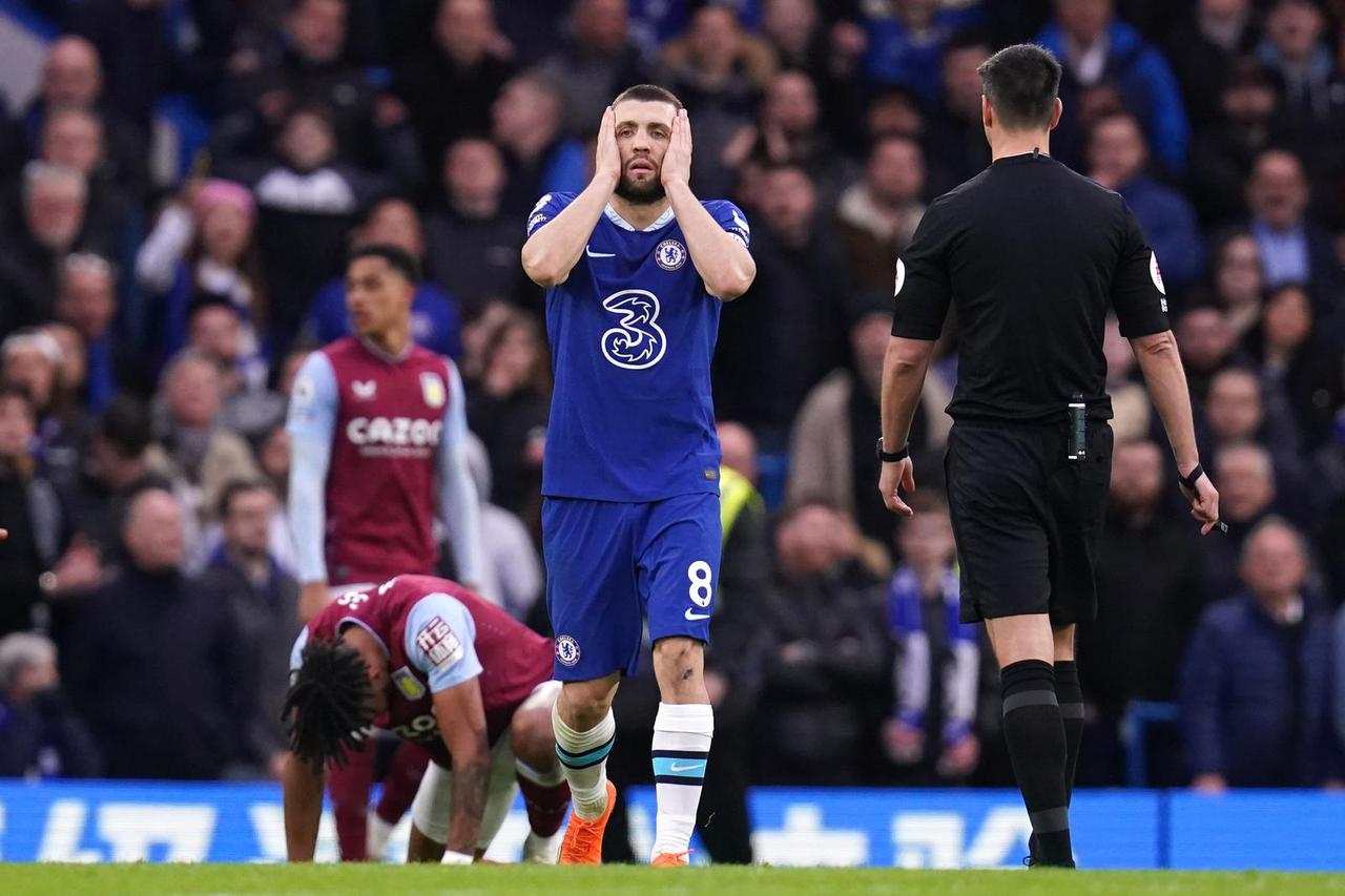 Chelsea v Aston Villa - Premier League - Stamford Bridge