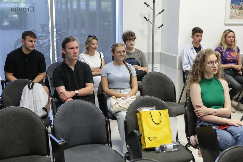 Zagreb: Počeo drugi Youth Business Camp Adria Zagreb koji ima za cilj 10 mladih inspirirati na poduzetništvo