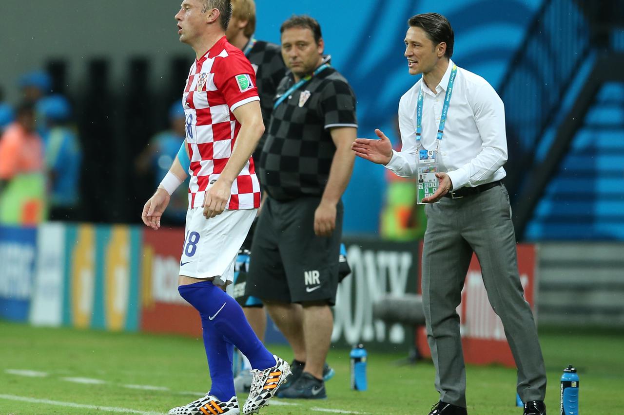 18.06.2014., Manaus, Brazil - Svjetsko nogometno prvenstvo, skupina A, 2. kolo, Kamerun - Hrvatska. Ivica Olic, Niko Kovac.  Photo: Sanjin Strukic/PIXSELL