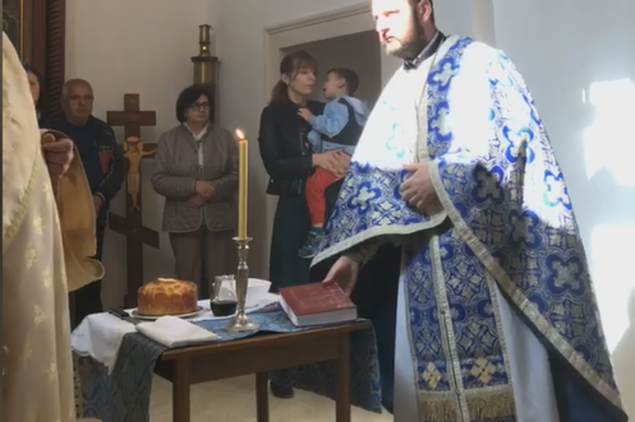 Pravoslavni svećenici u Pakracu ne poštuju mjere