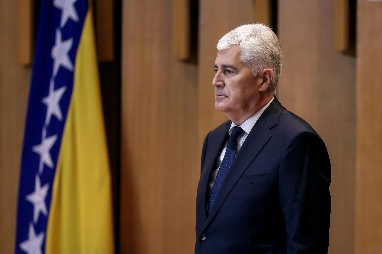 Sarajevo: Zastupnici SNSD-a srušili kvorum u Parlamentarnoj skuštini i spriječili smjenu svojih kadrova