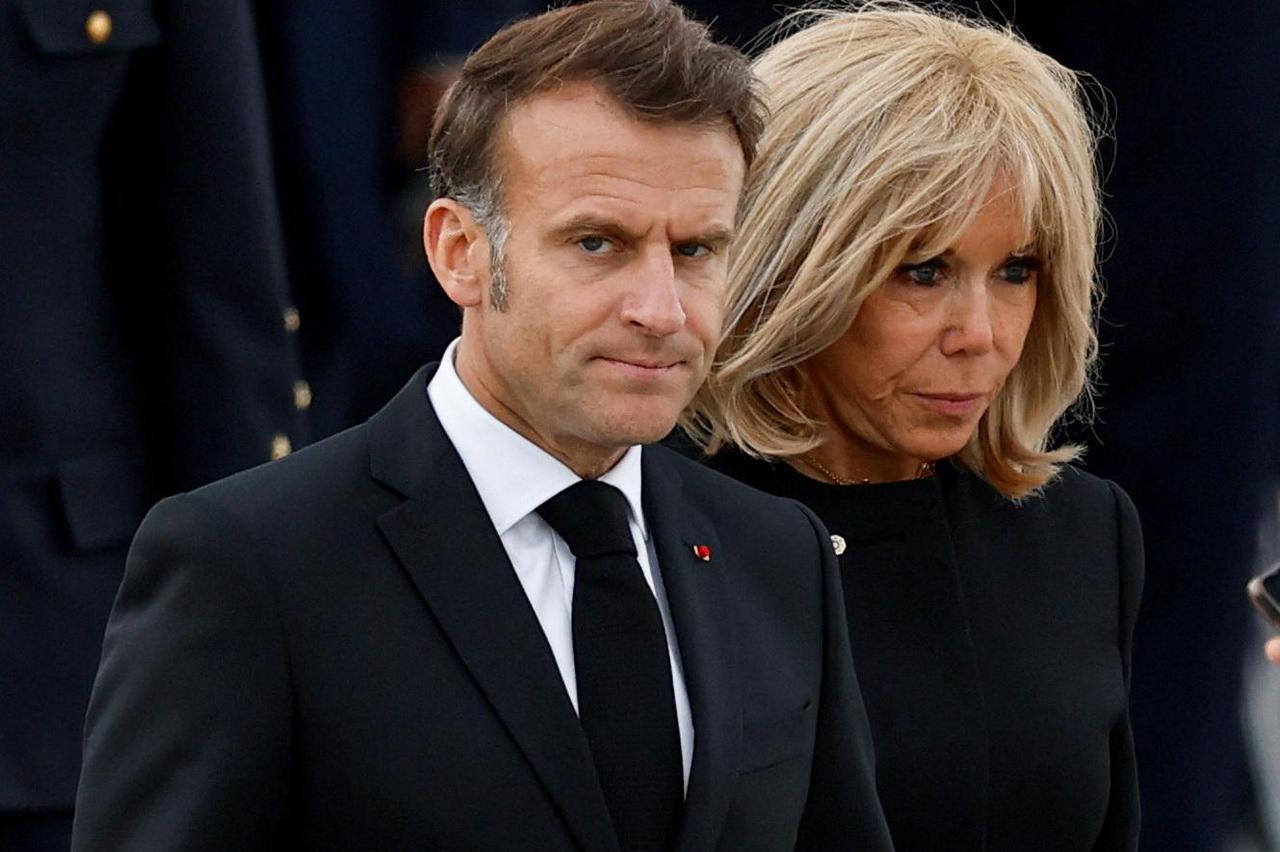 Ceremony commemorating the end of World War II, in Paris