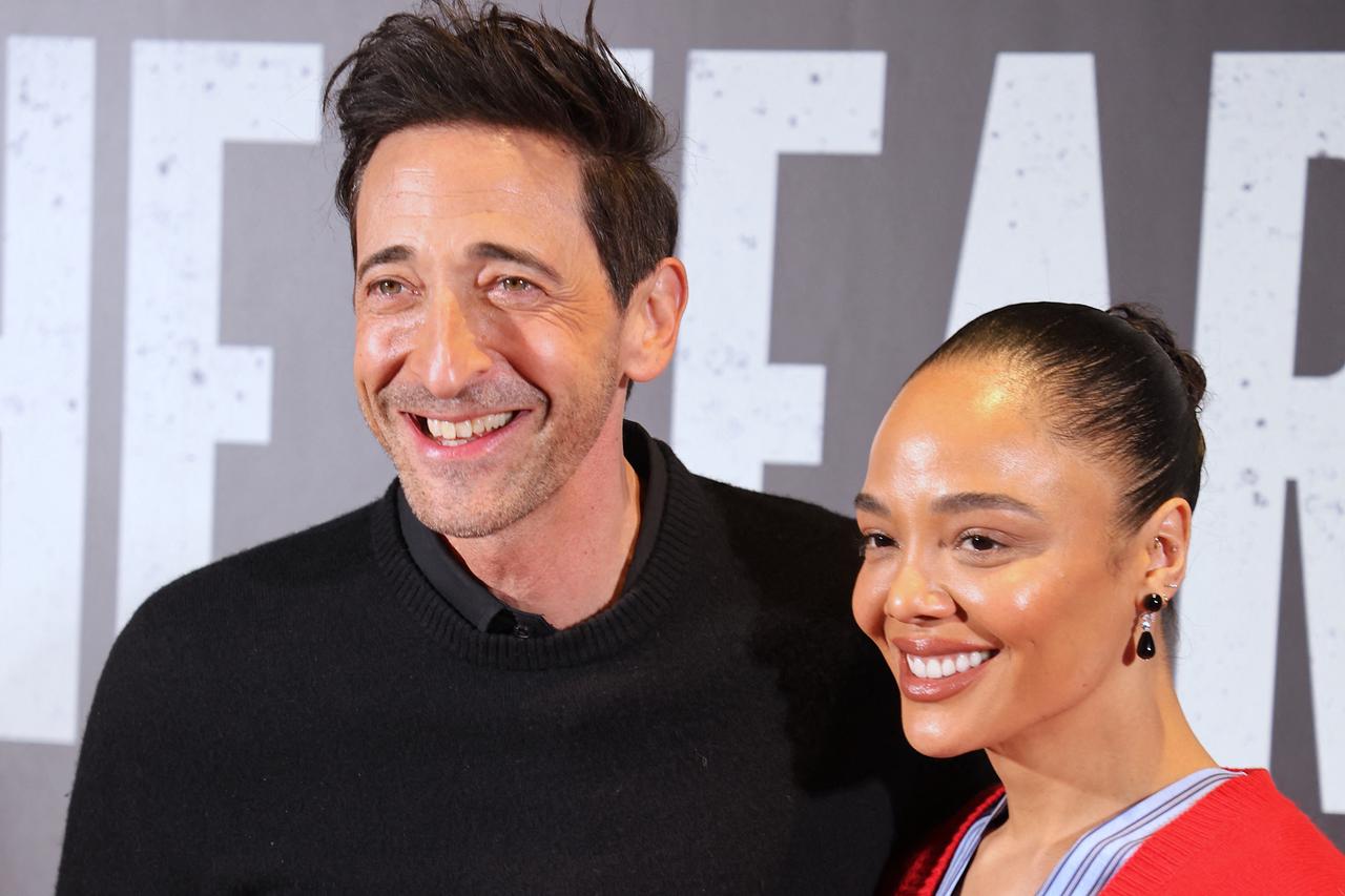 Tessa Thompson i Adrien Brody