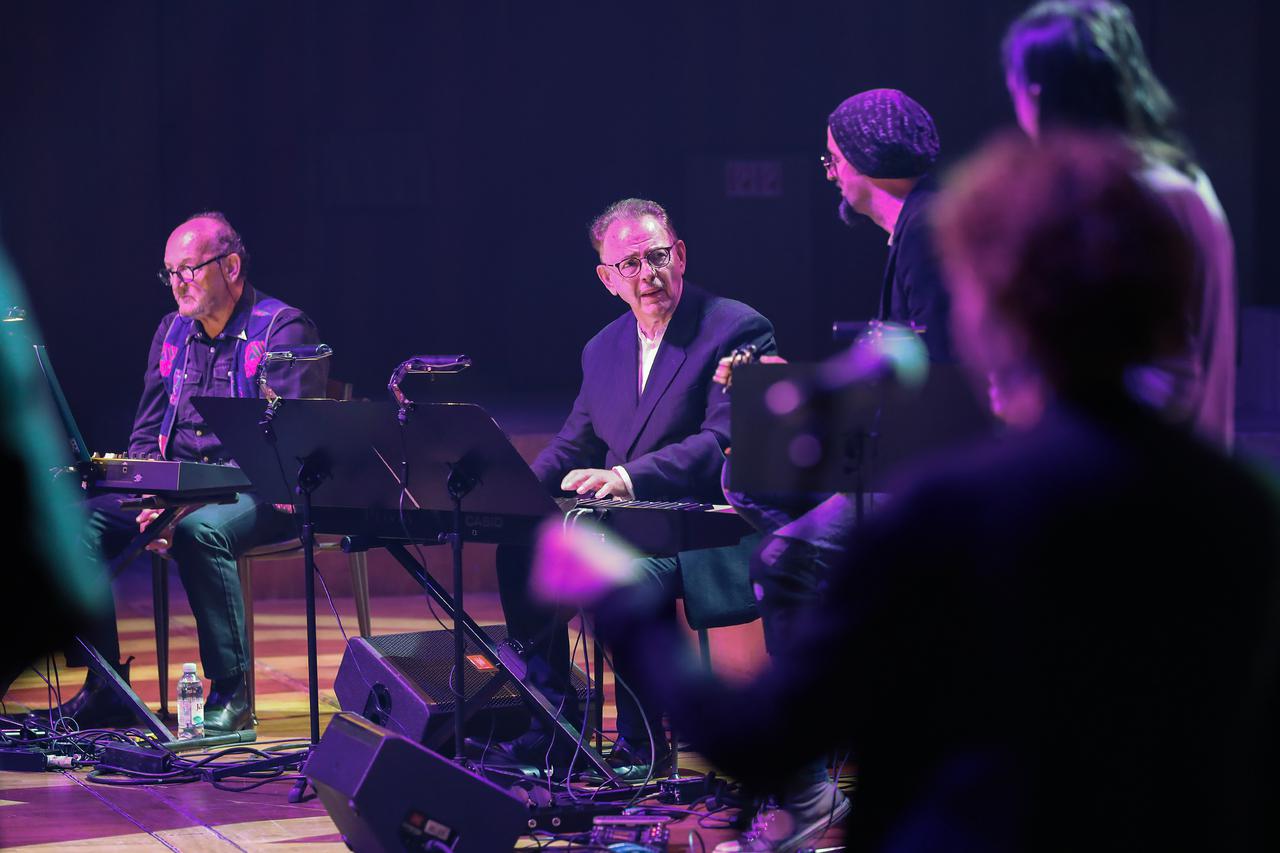Zagreb: Koncert Indexi i prijatelji u KD Vatroslav Lisinski