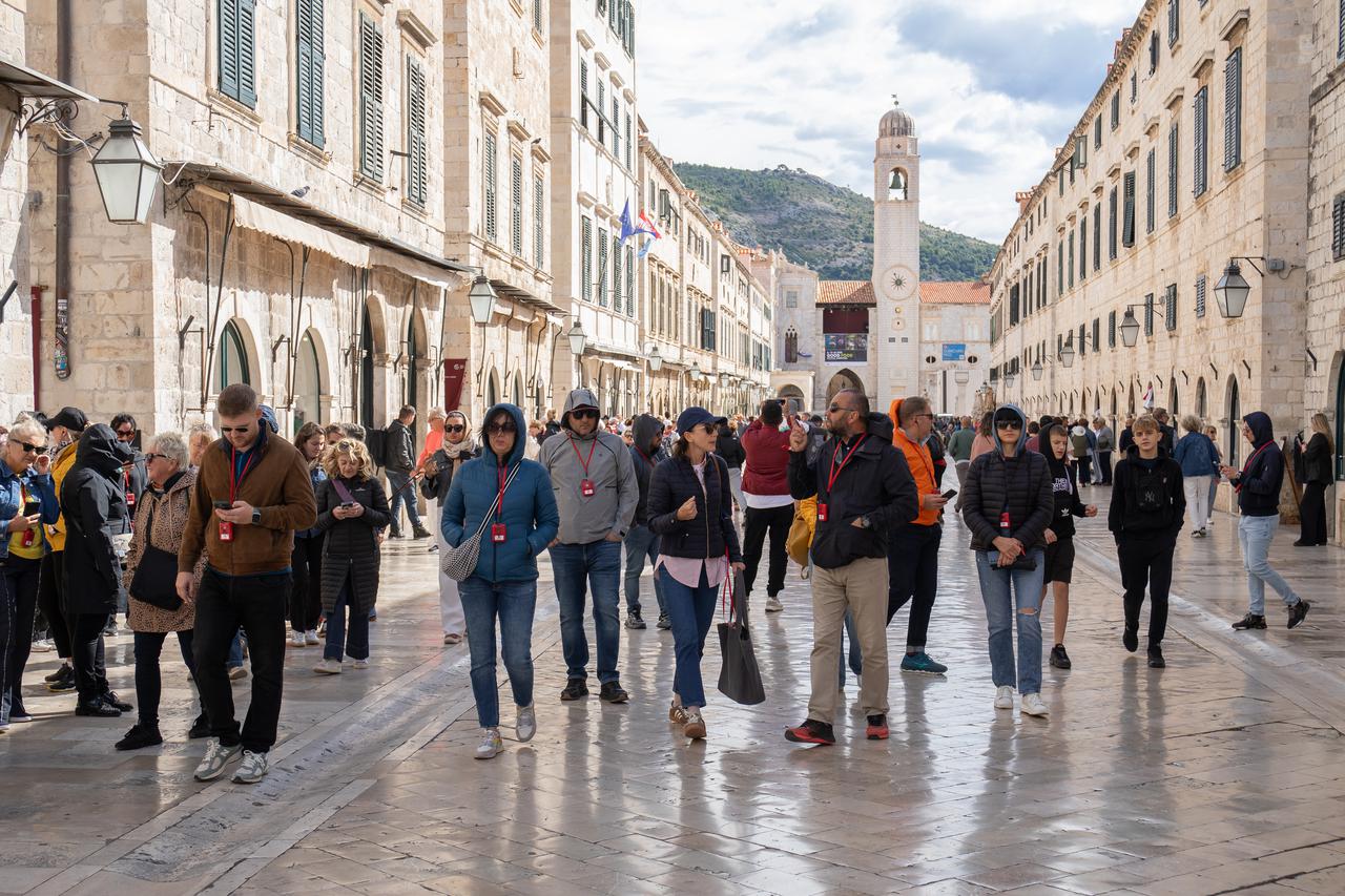 Dubrovnik: Zahlađenje uz jaku buru