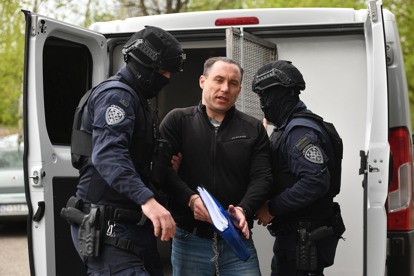 Mlađanu, kojeg su mediji nazivali "sisačkim monstrumom", kazna za djela počinjena 1998. i 2002. godine istječe 4. svibnja 2027. godine, kada bi trebao biti pušten na slobodu. 