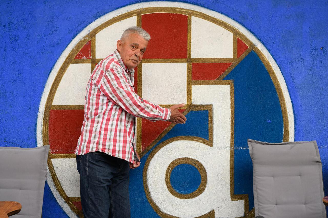 Zagreb: Navijač Dinama Osman Lendo nedavno je vrlo emotivno popratio trening modrih