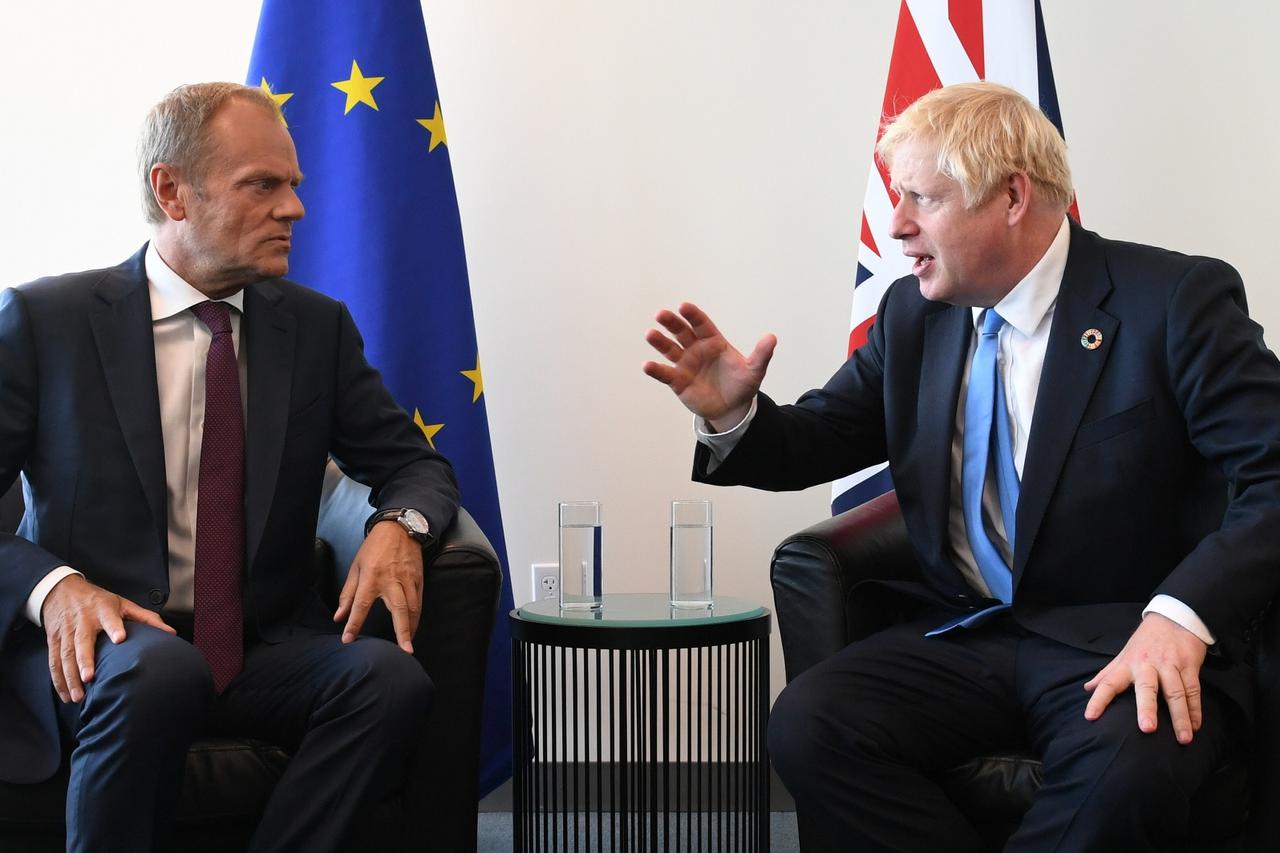 Donald Tusk i Boris Johnson