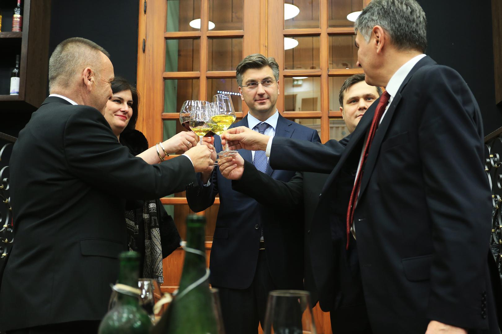 Pandemija koronavirusa, potresi, energetska kriza i inflacija obilježili su velik dio njegova mandata, a Vlada je odgovarala paketima pomoći građanima i gospodarstvu te programima obnove. 