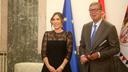‘Nekad najbolja na svijetu javno se ponižava i dodvorava Vučiću! Spustila je glavu pred njim'