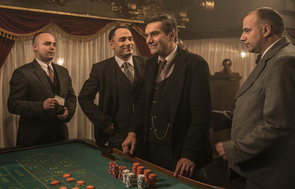 Bojan Navojec kao mladi Ante Pavelić