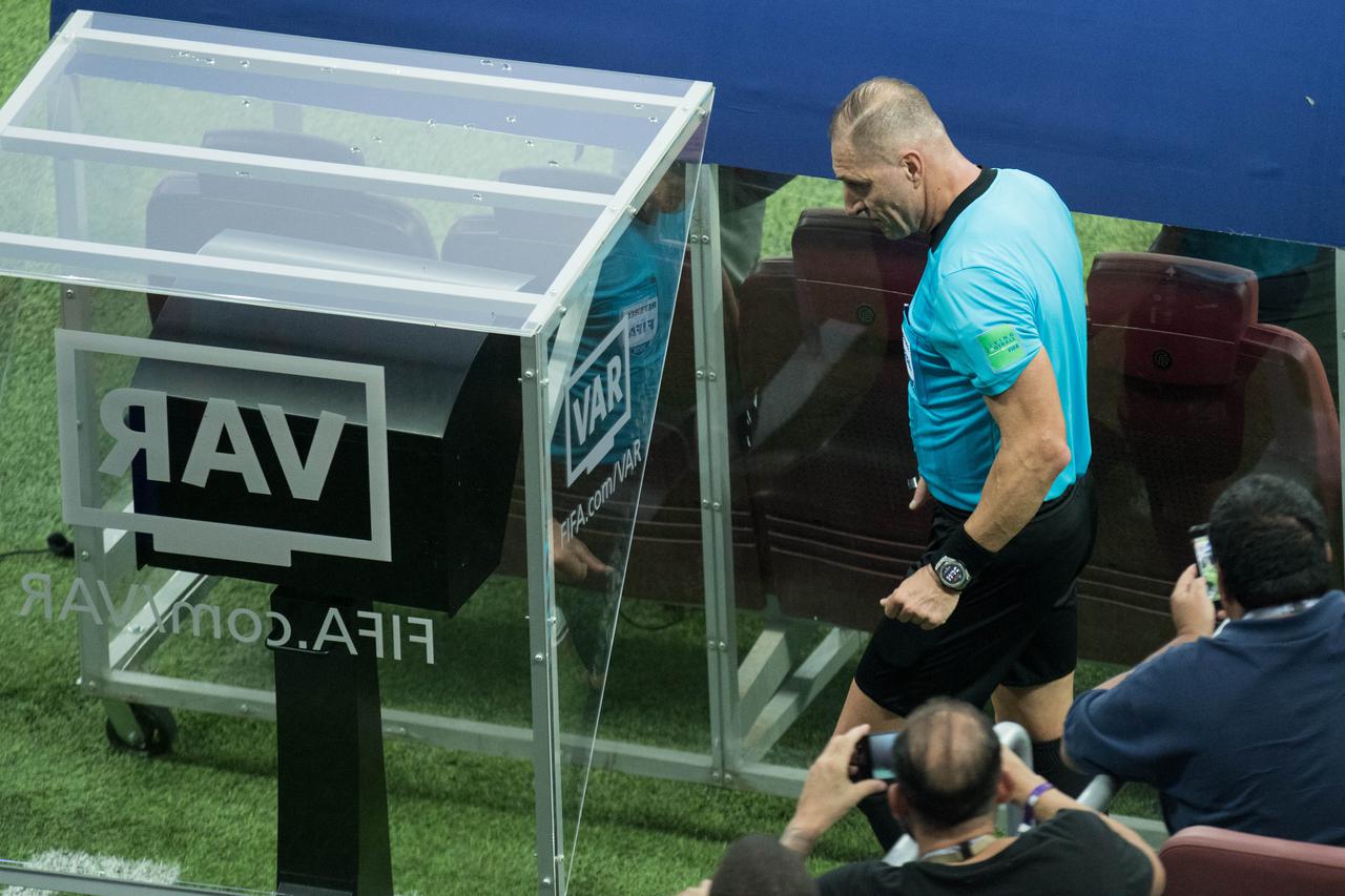 VAR