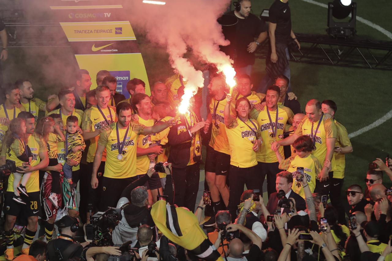 (SP)GREECE-ATHENS-FOOTBALL-SUPER LEAGUE-AEK VS VOLOS