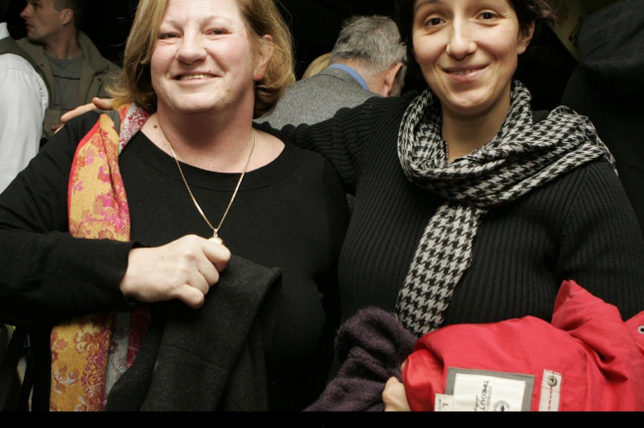 '27.02.2011. - Zagreb - Otvorenje ZagrebDox-a. Premijera dokumentarca o boksacu Zeljku Mavrovicu, Irokez.Andrea Zlatar i Maja Sever.  Photo: Martina Popovcic/PIXSELL'