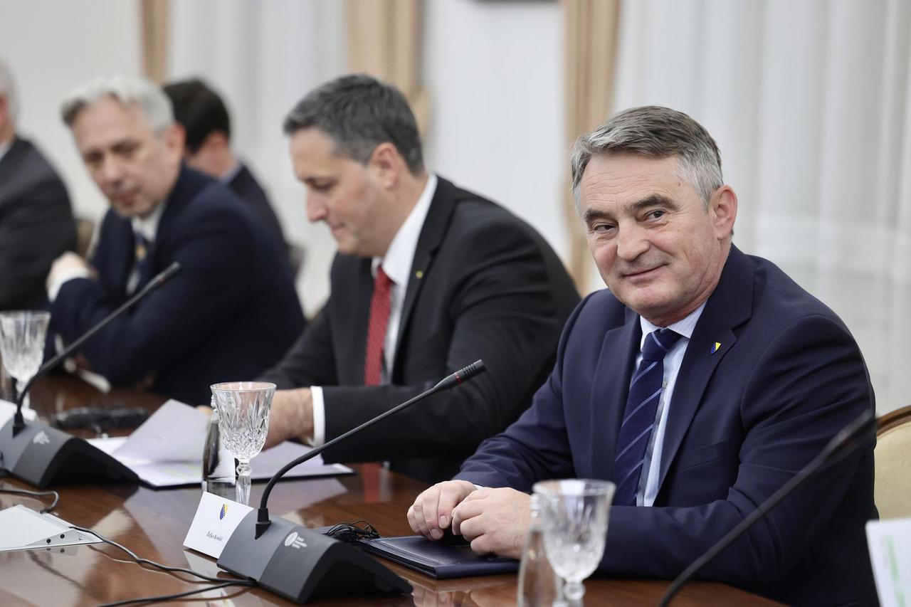 Sarajevo: Članovi Predsjedništva BiH primili su izaslanika UK Velike Britanije i Sjeverne Irske