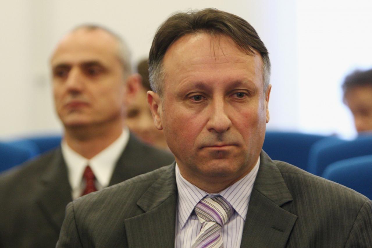 '30.03.2009., Zagreb - Sudjenje bivsem ministru Berislavu Roncevicu u slucaju kamioni. Svjedocio je general Jozo Milicevic.   Photo Tomislav Miletic/PIXSELL'