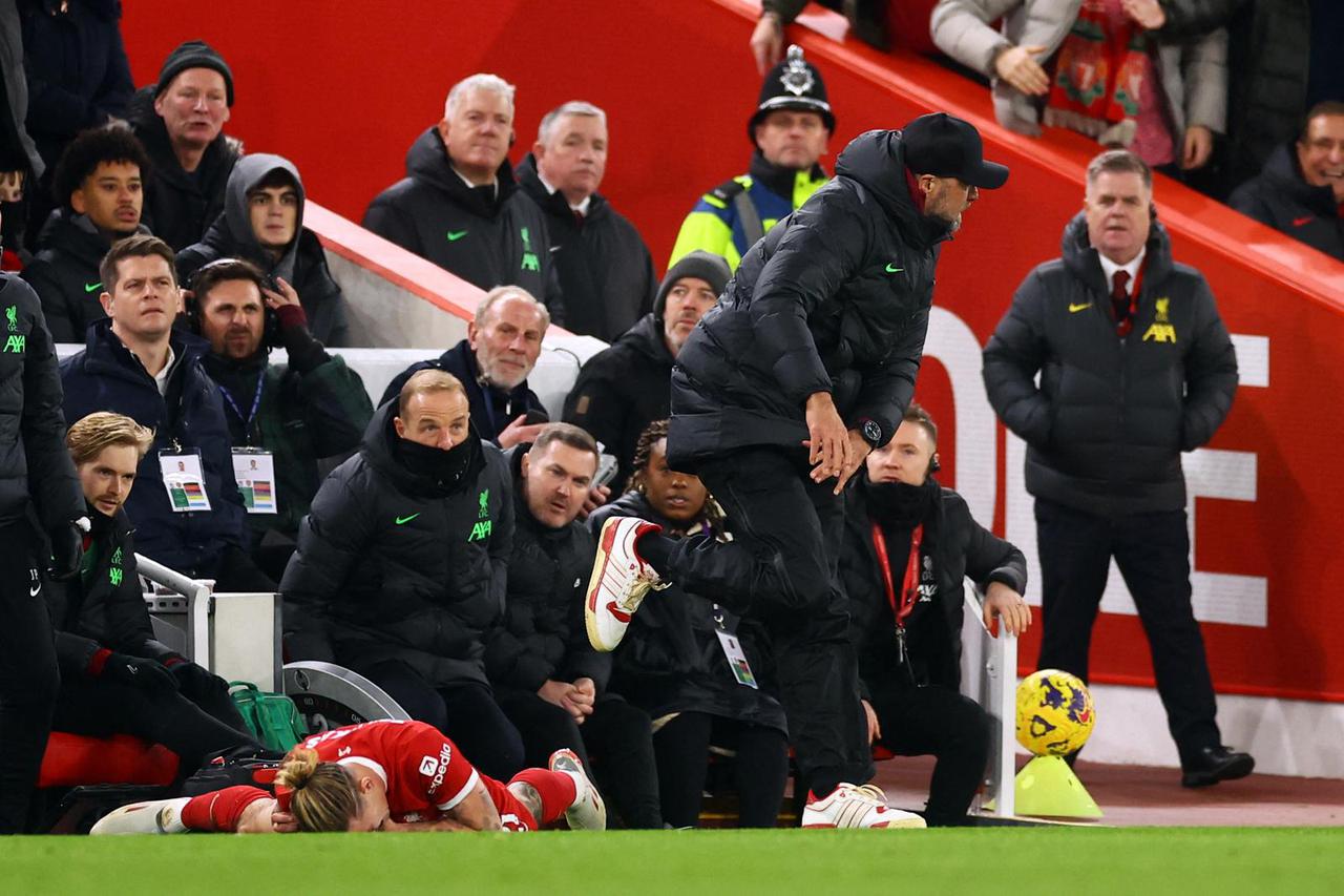 Premier League - Liverpool v Arsenal