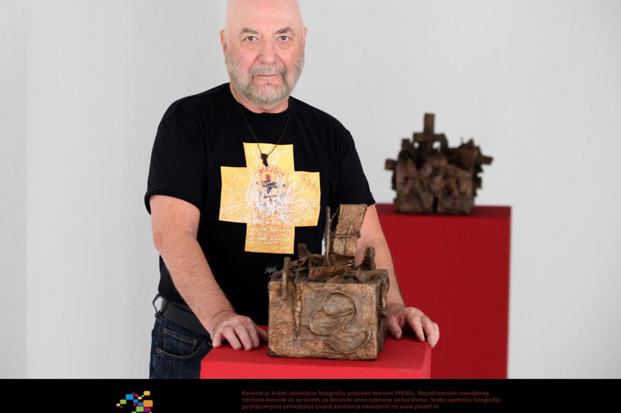 Matko Trebotić, skulpture, Galerija Forum 