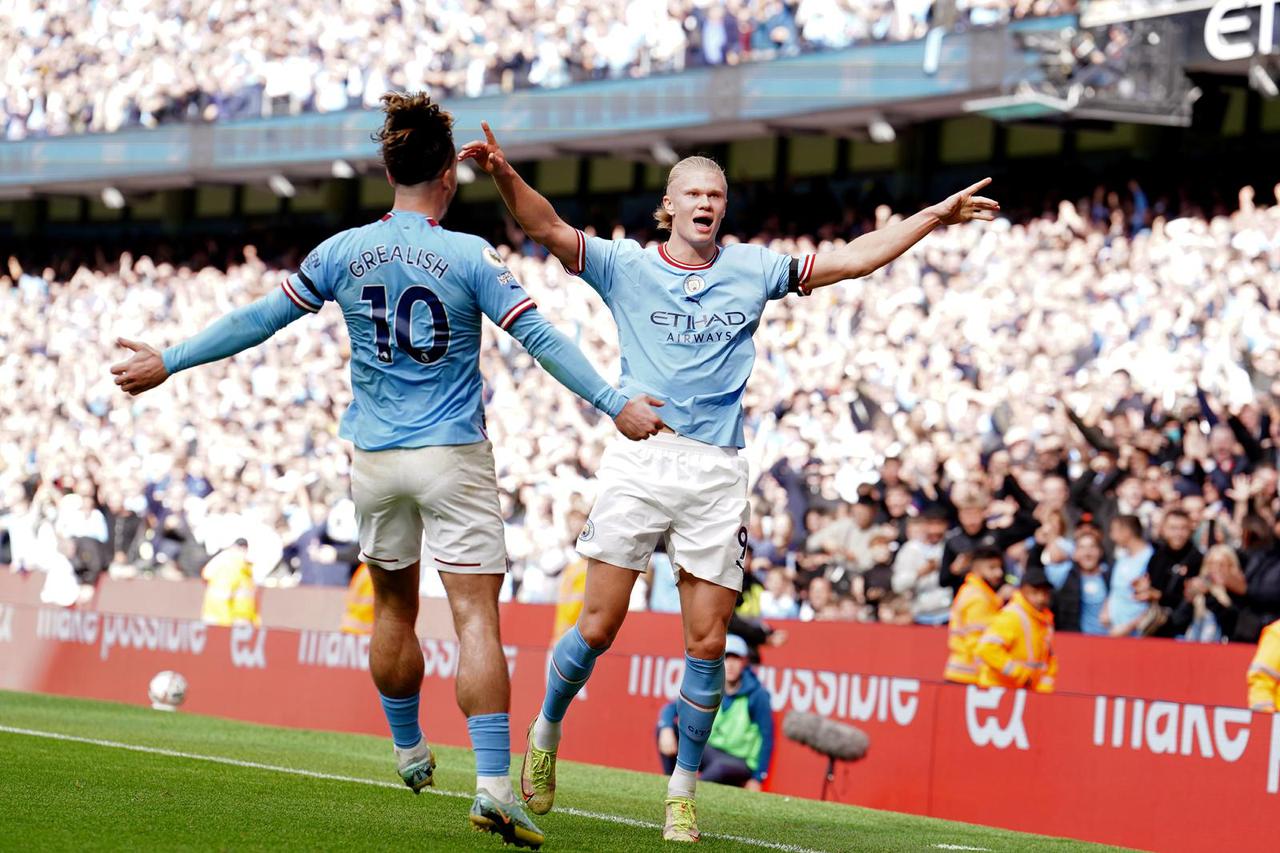 Manchester City v Manchester United - Premier League - Etihad Stadium