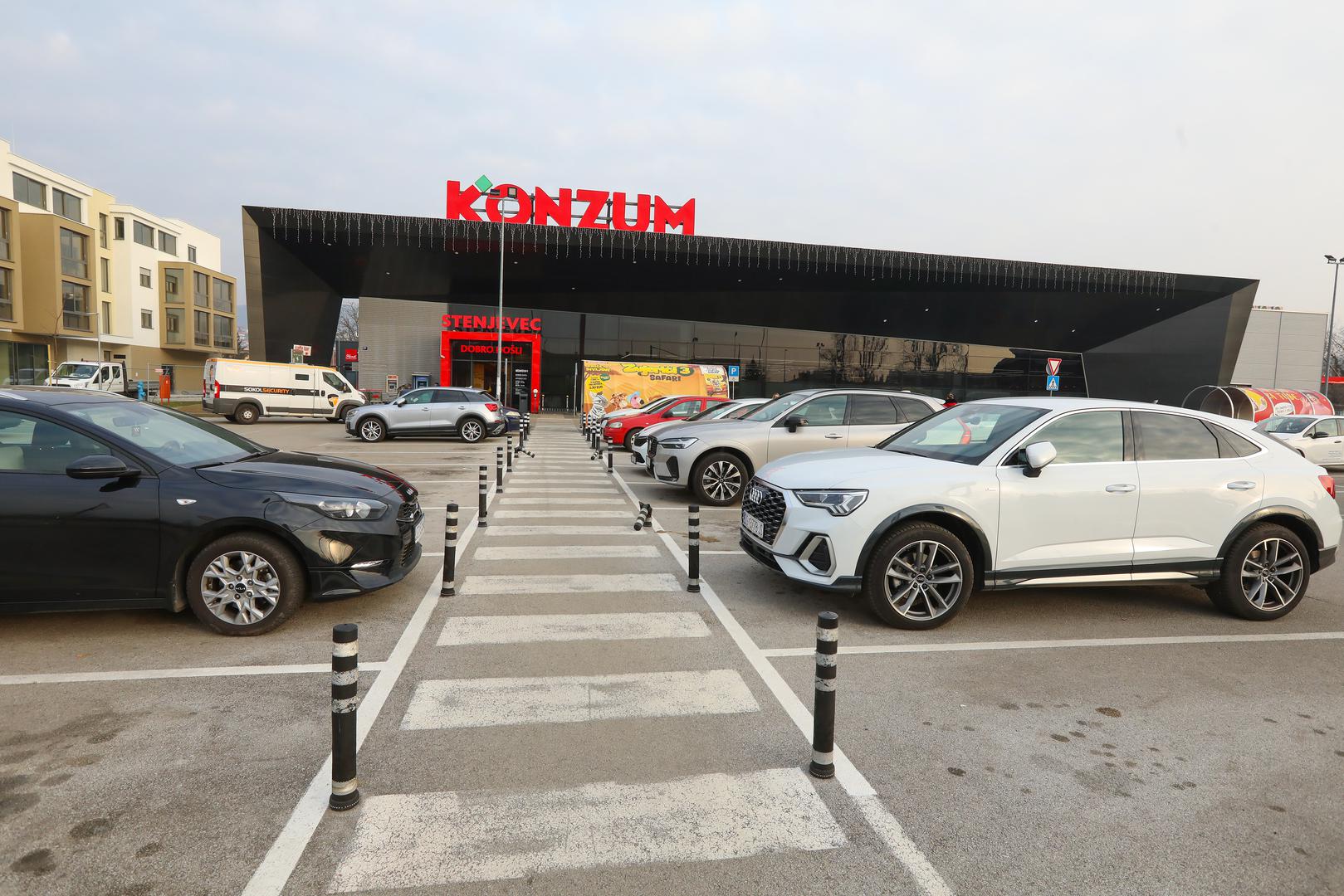 07.02.2025.,Zagreb, opci bojkot trgovackih centara i trgovina,Konzum , Spar, Lidl... Photo: Robert Anic/PIXSELL