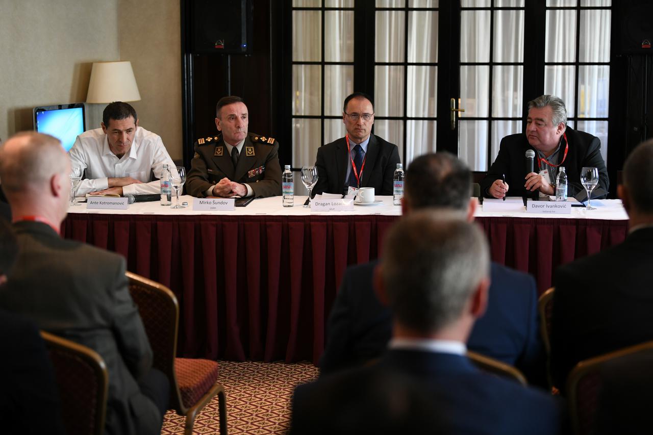 Konferencija HKT-dvije godine kasnije, panel "Nacionalna sigurnost"