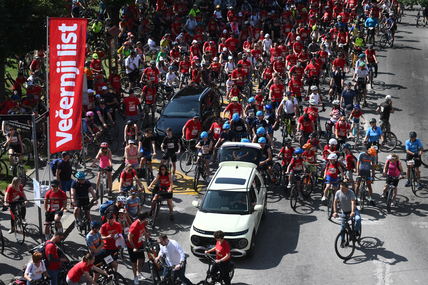 07.06.2025., Zagreb - Start 43. Vecernjakove biciklijade s Trga dr. Franje Tudjmana.  Photo: Davor Puklavec/PIXSELL