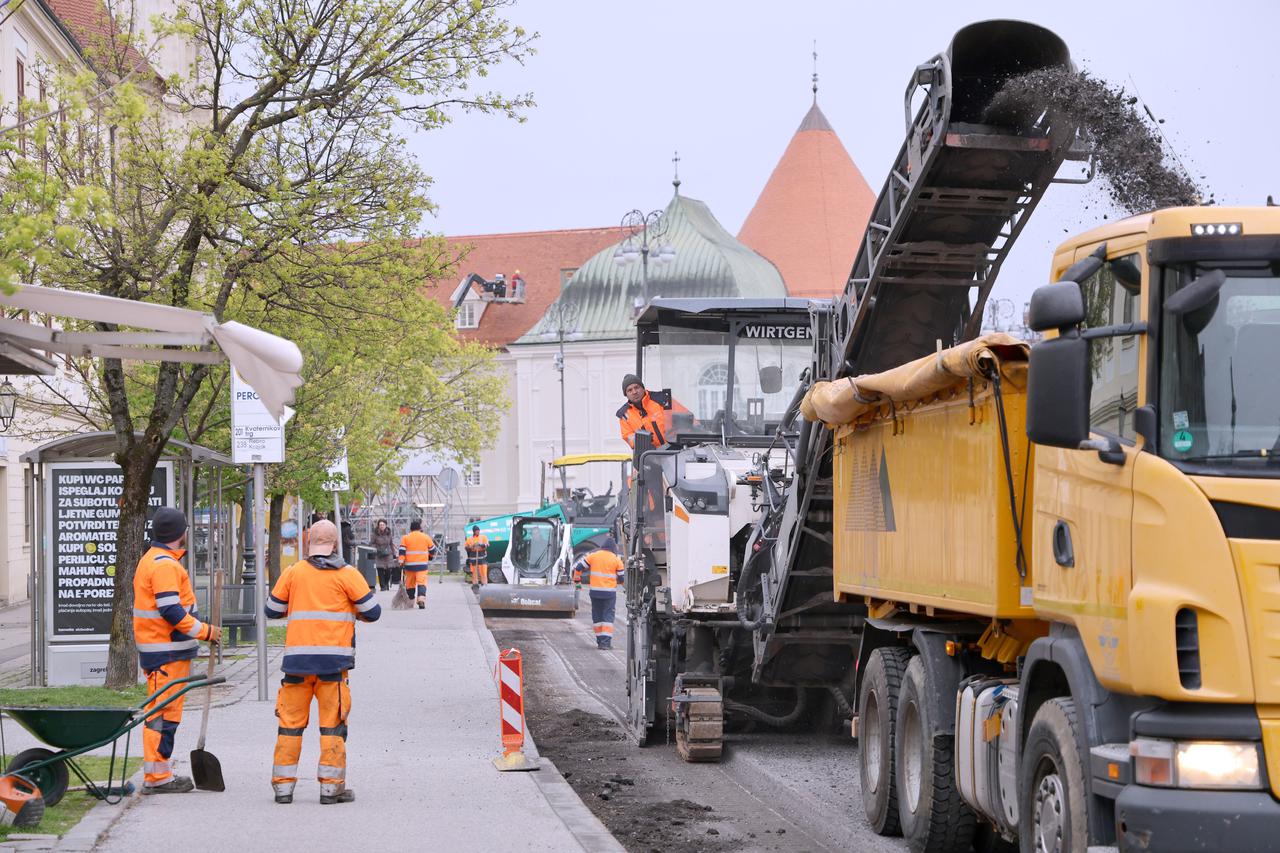 Zagreb: Asfaltira se Kaptol, stajališta autobusa premještena