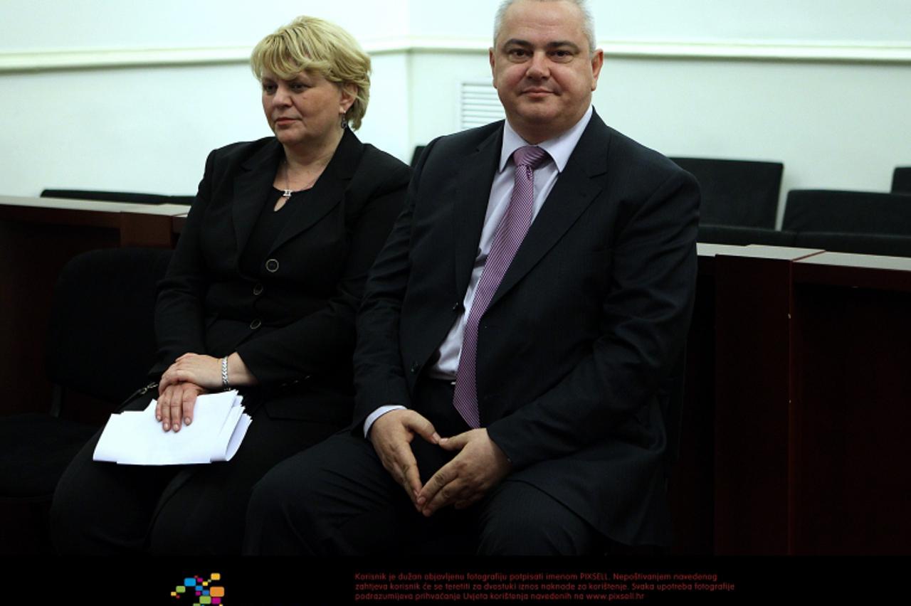 '27.04.2012., Zagreb - Na Zupanijskom sudu nastavljeno je sudjenje bivsem premijeru Ivi Sanaderu za aferu Hypo i INA - MOL. Svjedoci Vesna Spoljaric i Ratko Macek.  Photo: Goran Stanzl/PIXSELL'