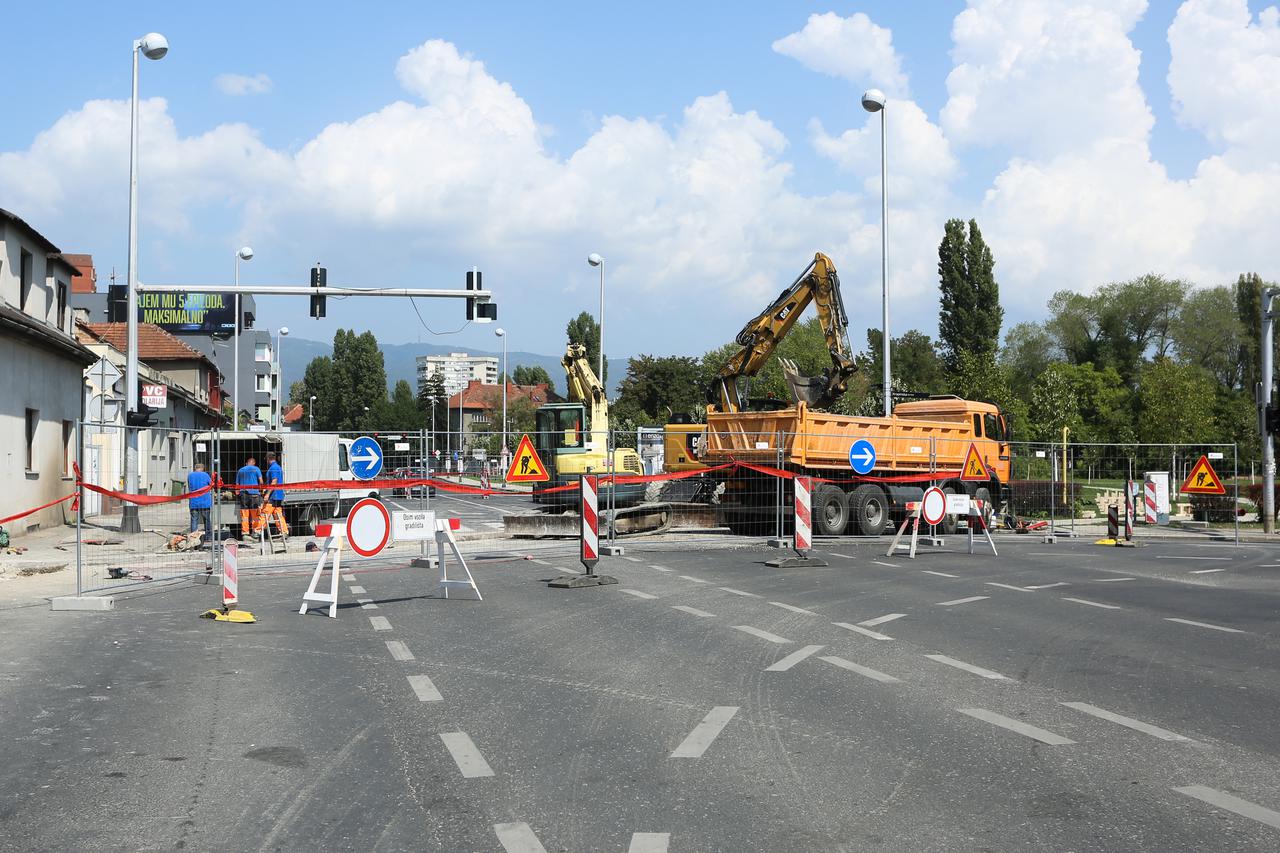 Zagreb: Radovi na križanju Selske i Krapinske