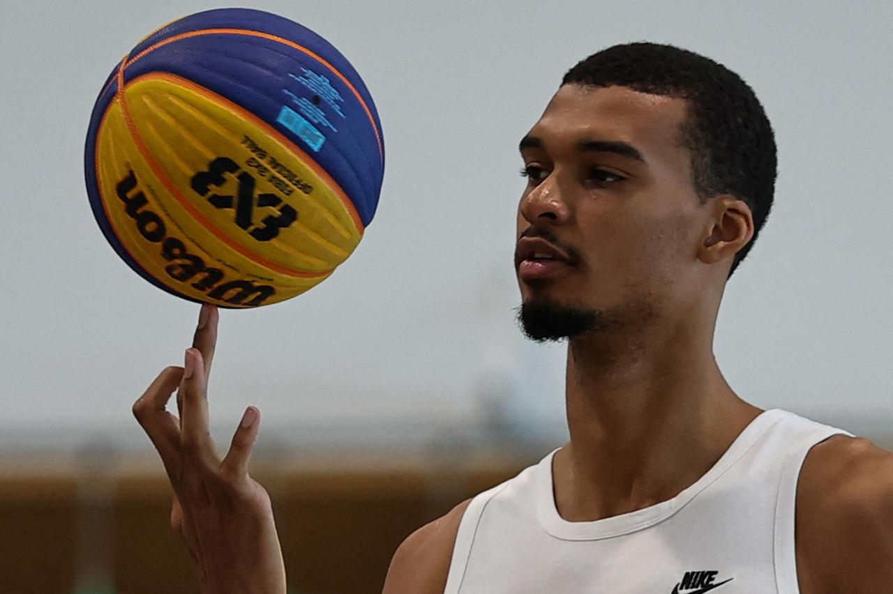 Victor Wembanyama organises his first "Hoop Gambit" tournament in Le Chesnay