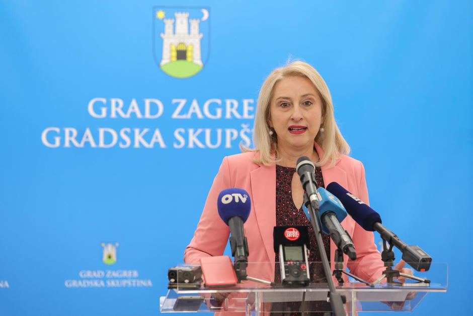 Zagreb: Konferencija za medije stranke Bandić Milan 365