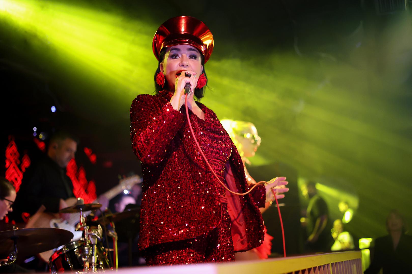 U nastavku pogledajte sve fotografije sa sinoćnjeg koncerta.