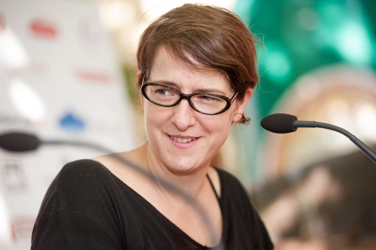 Ursula1_nnn_kul_300712