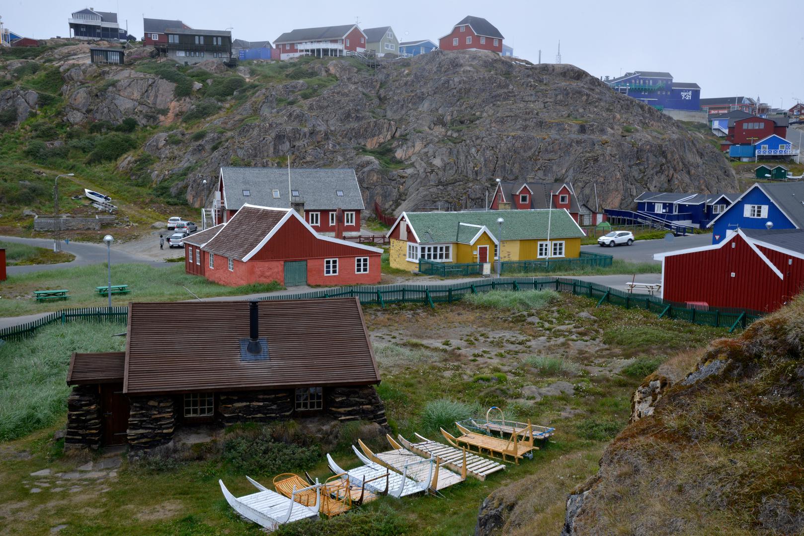 Iako je većina otoka bila prekrivena ledom, južni dio gdje se Erik nastanio bio je relativno zelen i pogodan za život.