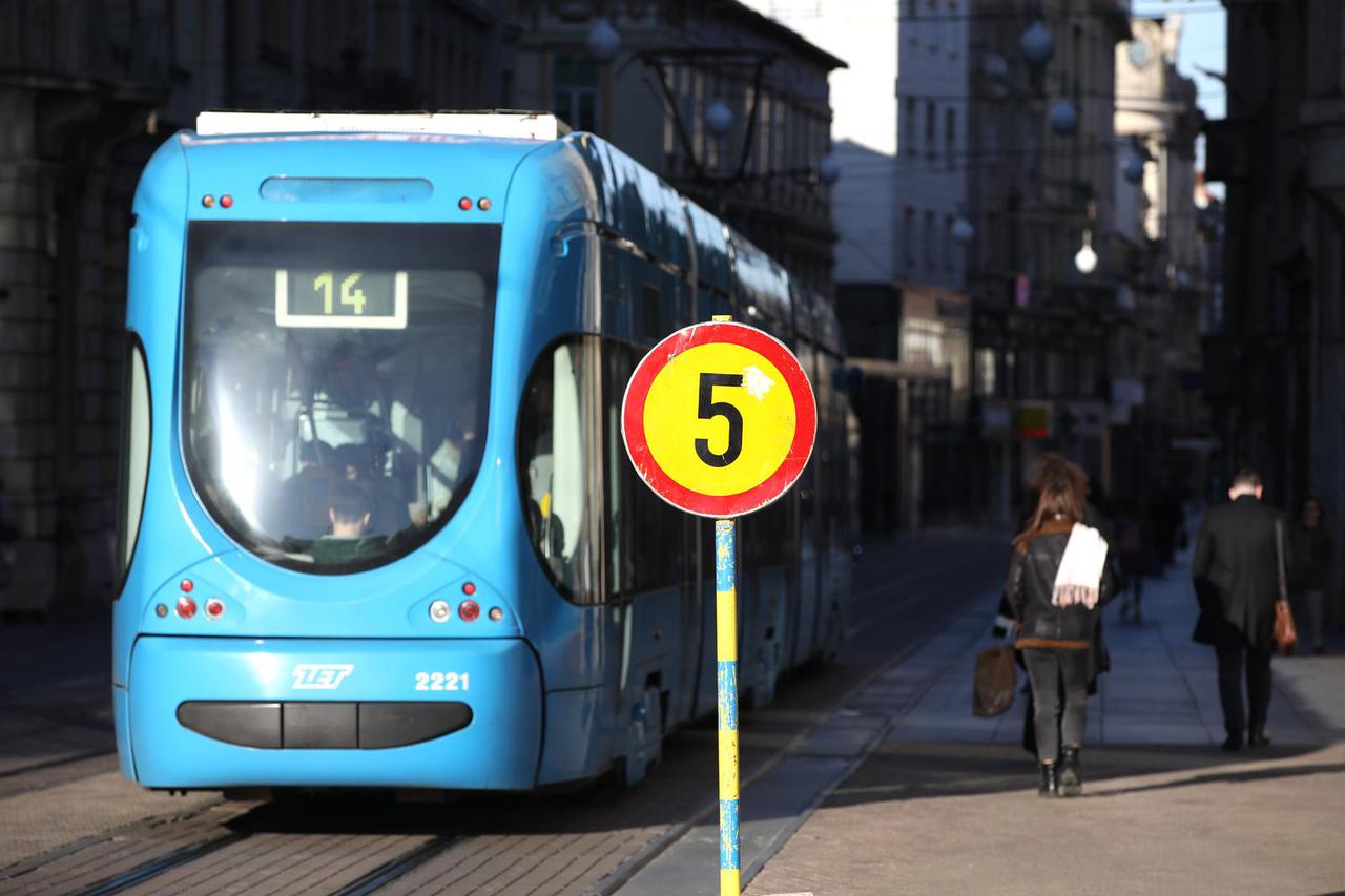 Zagreb: U Ilici tramvaji voze  samo 5 kilometara na sat