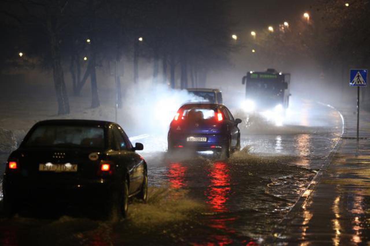 vrijeme,kiša,promet (1)