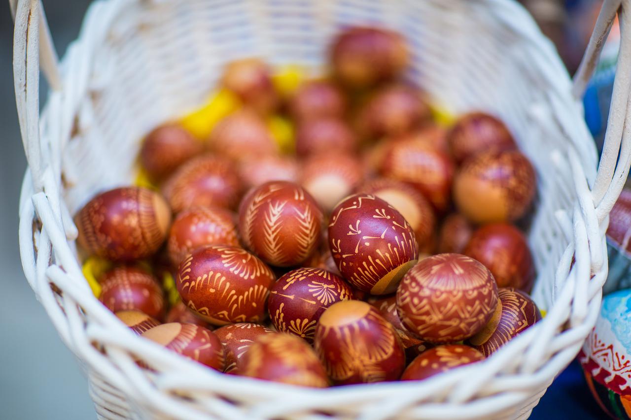 16.04.2014., Dubrovnik - Ilustracija uskrsnih pisanica. Photo: Grgo Jelavic/PIXSELL